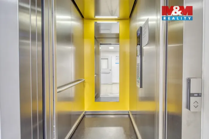 Pronájem bytu 3+kk, Plzeň - Jižní Předměstí, Nemocniční, 85 m2