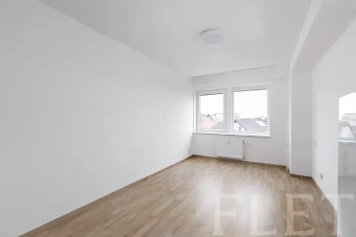 Pronájem bytu 1+kk, Praha - Jinonice, Peroutkova, 26 m2