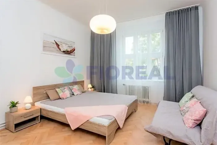 Pronájem bytu 2+1, Praha - Vinohrady, Korunní, 70 m2