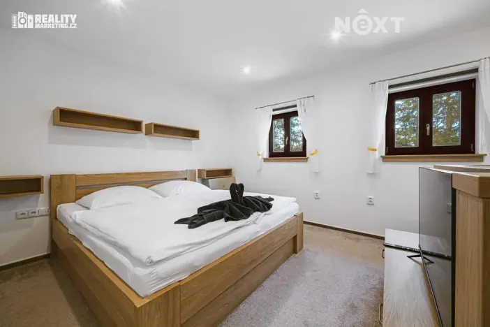 Prodej apartmánu, Račice-Pístovice, 304 m2