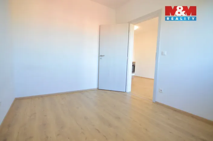 Pronájem bytu 2+kk, Hořice, Karla Kofránka, 37 m2