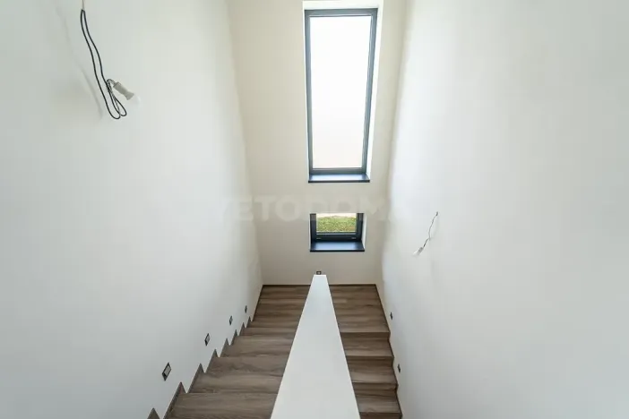 Prodej rodinného domu, Kornatice, 270 m2