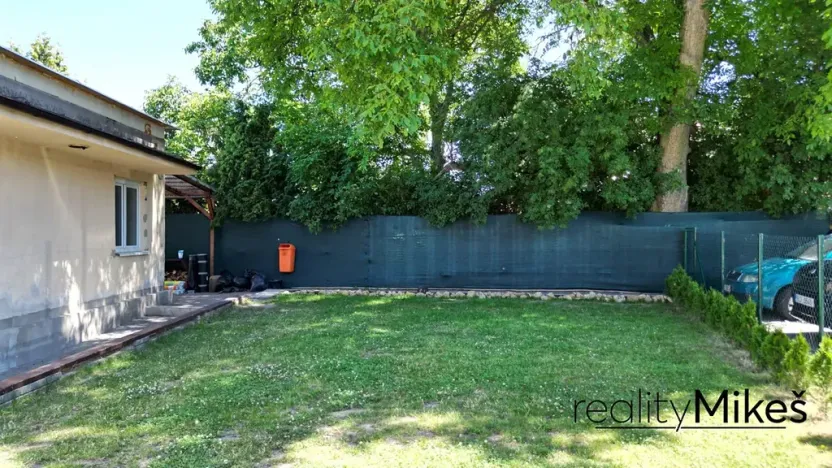 Prodej ubytování, Dobrovice, 500 m2