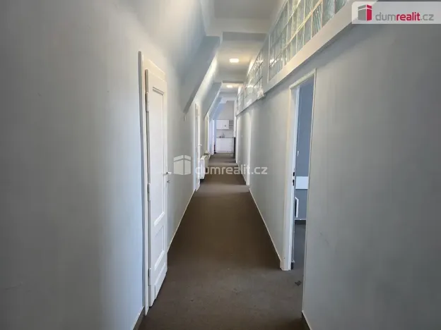 Pronájem kanceláře, Praha - Nové Město, Vodičkova, 141 m2