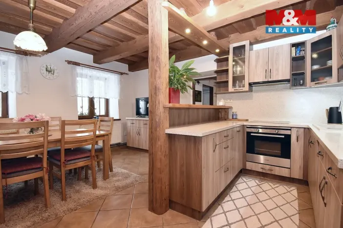 Prodej rodinného domu, Malá Morava - Podlesí, 320 m2