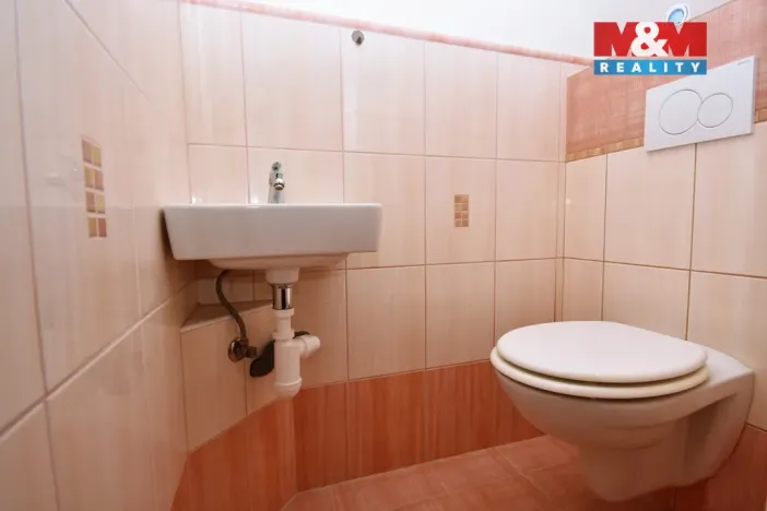 Prodej rodinného domu, Malá Morava - Podlesí, 320 m2