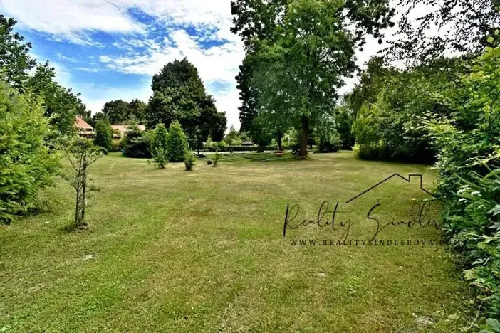 Prodej apartmánu, Hranice, 297 m2