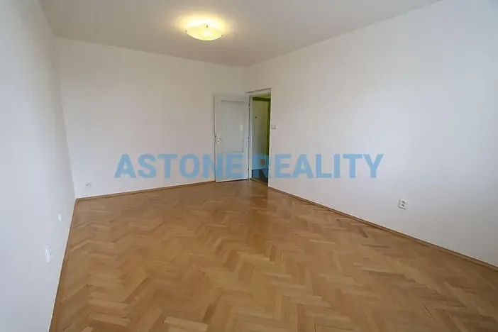 Pronájem bytu 2+1, Praha - Záběhlice, Jahodová, 52 m2