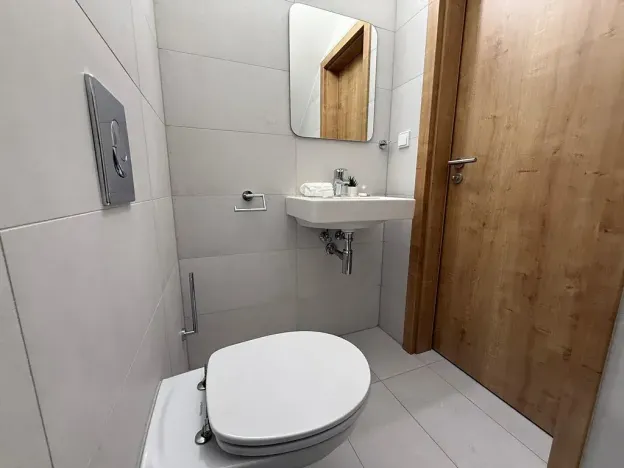 Pronájem kanceláře, Brno, Cimburkova, 182 m2