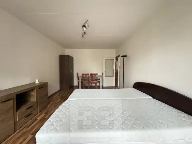 Pronájem bytu 1+1, Brno, Foltýnova, 38 m2