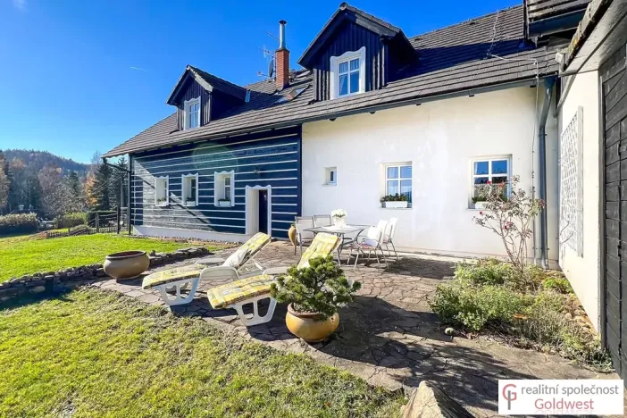 Prodej rodinného domu, Cvikov, 210 m2