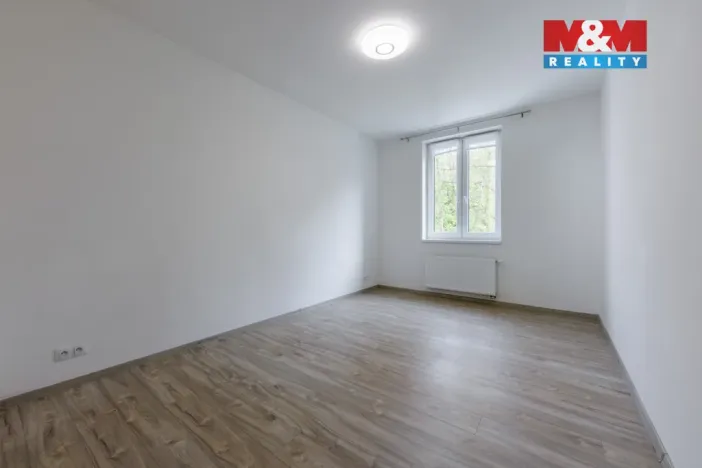 Prodej bytu 3+kk, Cheb, Břehnická, 90 m2