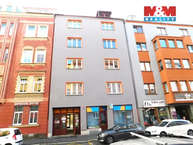 Pronájem bytu 3+1, Cheb, Valdštejnova, 86 m2