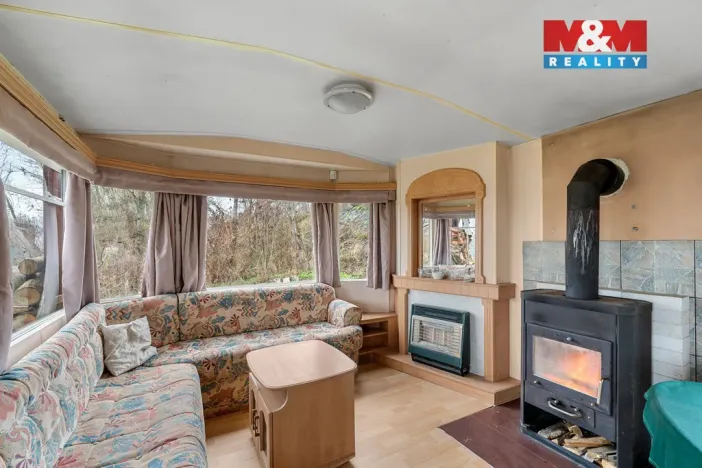 Prodej zahrady, Křešice, 1796 m2