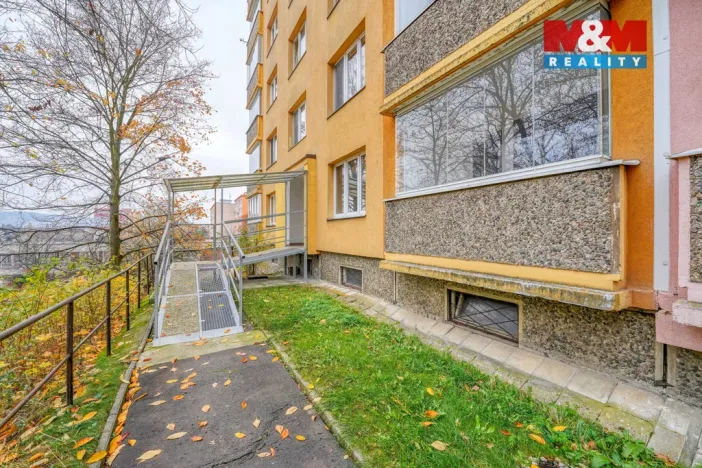 Prodej bytu 3+1, Karlovy Vary - Rybáře, Sibiřská, 84 m2