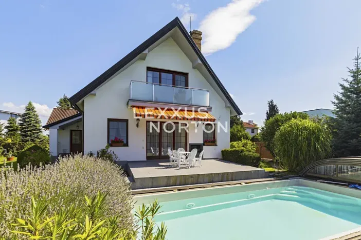 Pronájem rodinného domu, Praha - Suchdol, Havraní, 283 m2