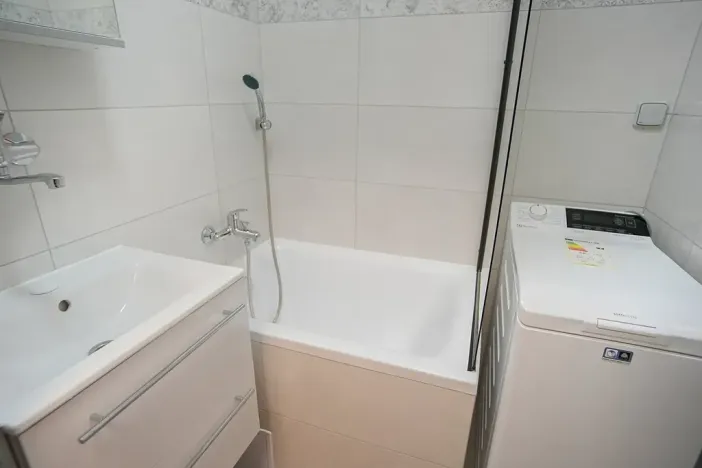 Pronájem bytu 3+1, Praha - Břevnov, Nad alejí, 69 m2