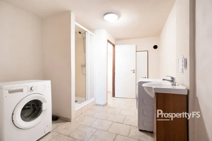 Prodej rodinného domu, Doksany, 192 m2