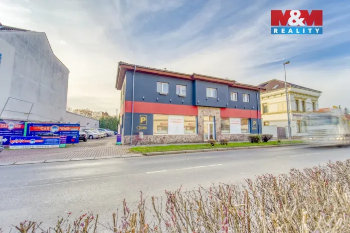 Prodej obchodního prostoru, Praha - Uhříněves, Přátelství, 280 m2