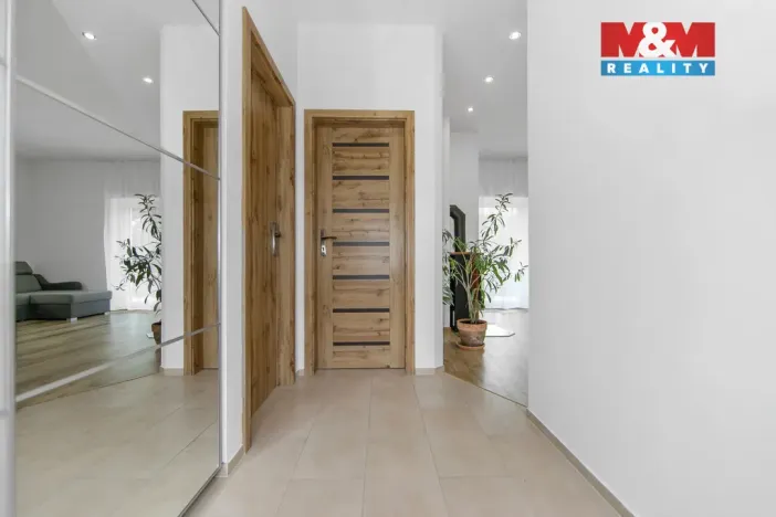 Prodej rodinného domu, Tetín, Mramorová, 253 m2