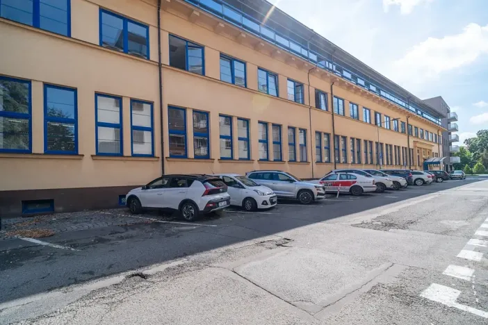 Pronájem kanceláře, Pardubice, Za Pasáží, 40 m2