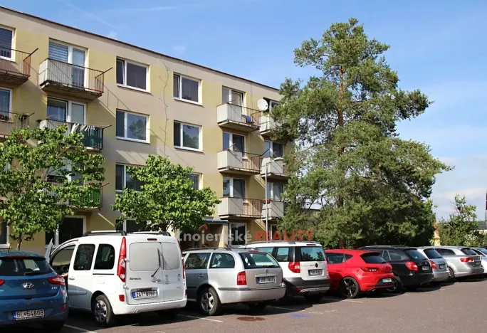 Pronájem bytu 2+1, Dobšice, V Zahradách, 60 m2