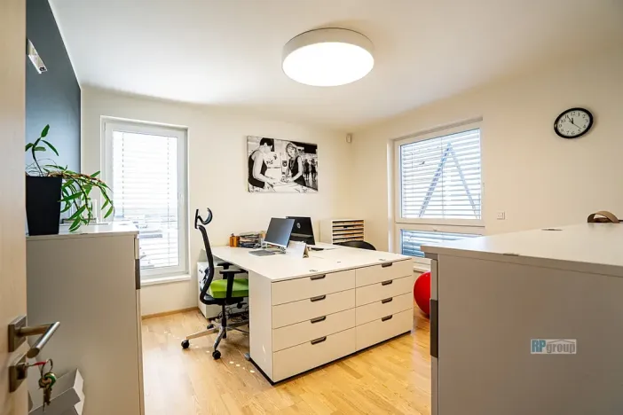 Prodej kanceláře, Vysoký Újezd, Stodolní, 425 m2