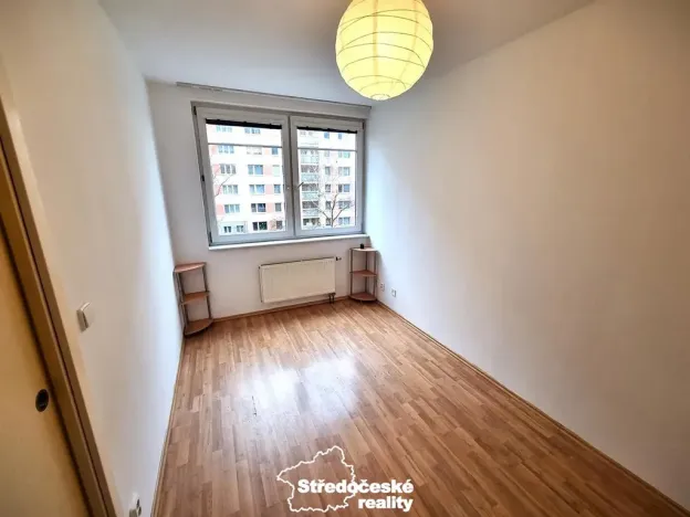 Pronájem bytu 2+kk, Praha - Troja, Hnězdenská, 37 m2