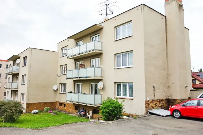 Prodej bytu 3+1, Čerčany, Družstevní, 64 m2