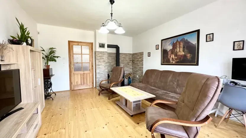 Prodej rodinného domu, Větřní, V Lukách, 208 m2