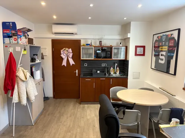 Pronájem skladu, Praha - Kunratice, Dobronická, 400 m2