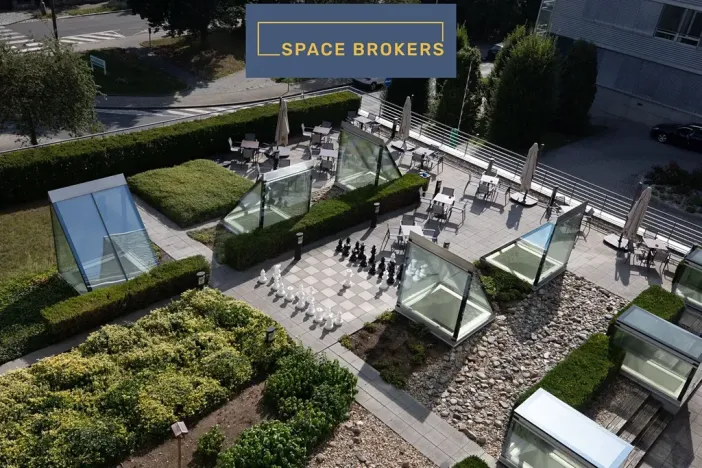 Pronájem kanceláře, Praha - Dejvice, Evropská, 305 m2