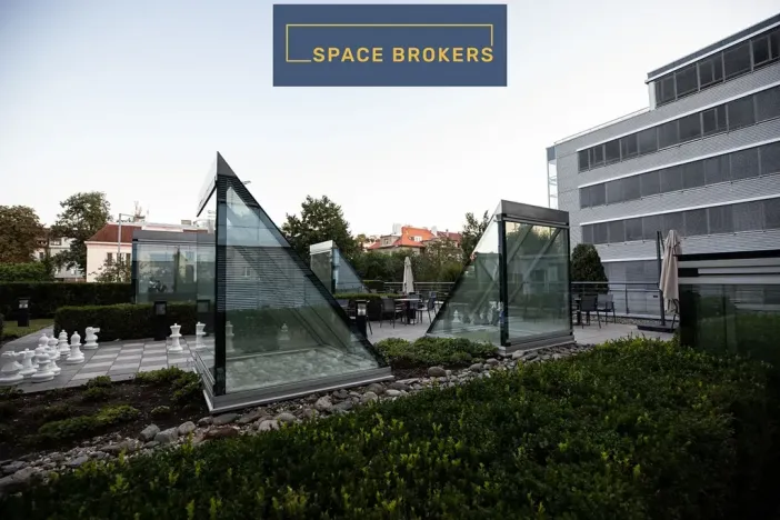 Pronájem kanceláře, Praha - Dejvice, Evropská, 305 m2