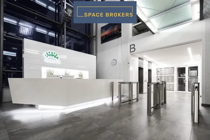 Pronájem kanceláře, Praha - Dejvice, Evropská, 305 m2