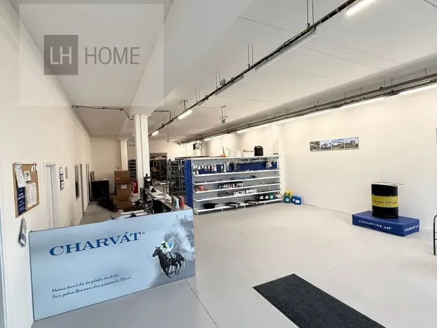 Pronájem obchodního prostoru, Liberec, 334 m2