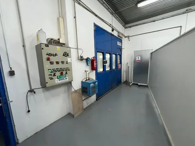 Pronájem výrobních prostor, Ledce, 153 m2