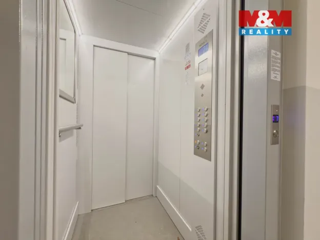 Prodej bytu 3+1, Ostrava - Zábřeh, Středoškolská, 67 m2