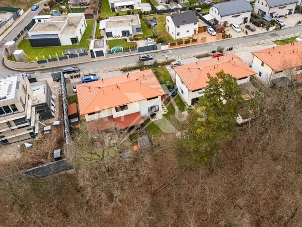 Prodej bytu 3+kk, Králův Dvůr, Větrná, 80 m2