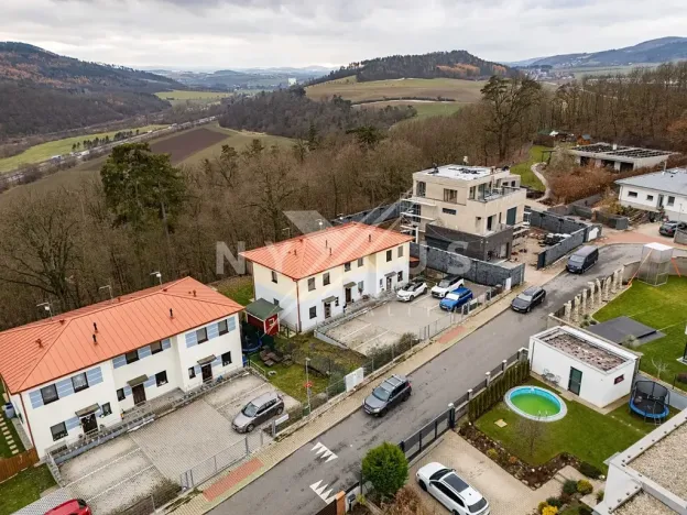 Prodej bytu 3+kk, Králův Dvůr, Větrná, 80 m2