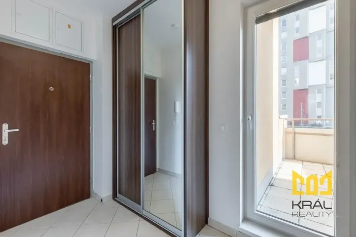 Pronájem bytu 1+kk, Praha - Horní Měcholupy, Hornoměcholupská, 34 m2