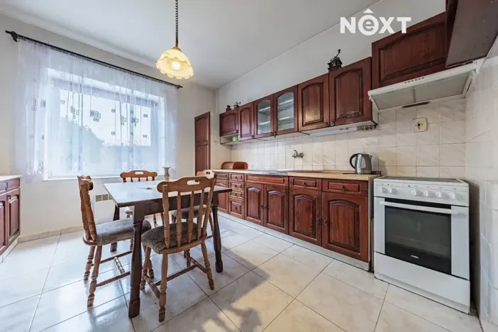 Prodej rodinného domu, Petrohrad, 102 m2