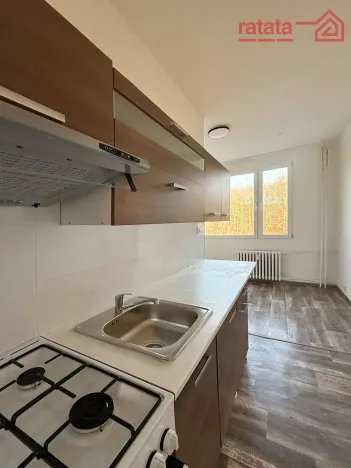 Pronájem bytu 2+1, Chomutov, 17. listopadu, 62 m2