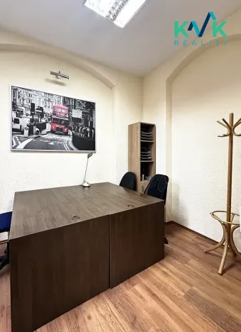 Prodej kanceláře, Karlovy Vary, I. P. Pavlova, 47 m2