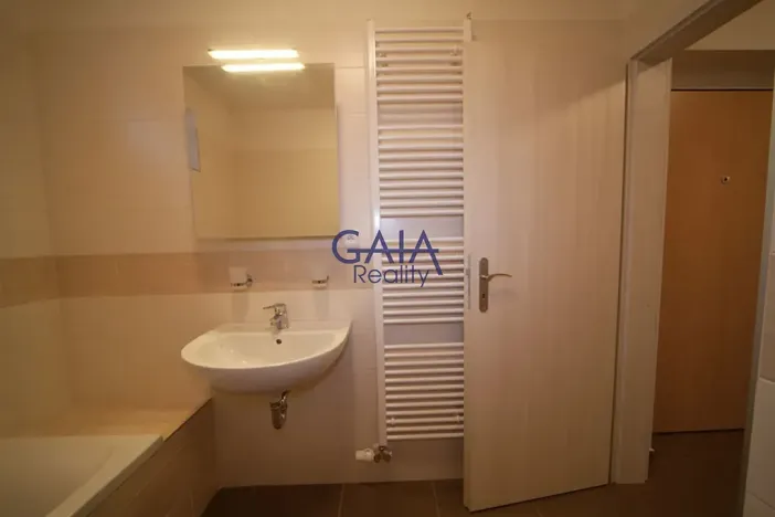 Pronájem bytu 2+kk, Zlín, Zelinova, 48 m2