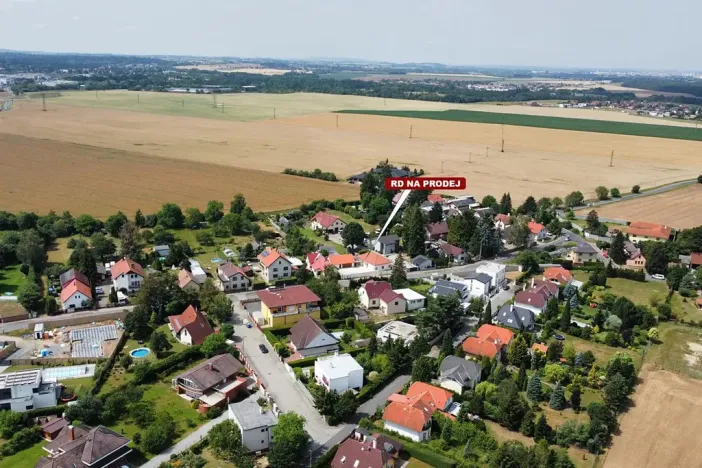 Prodej rodinného domu, Praha - Pitkovice, Žampiónová, 197 m2