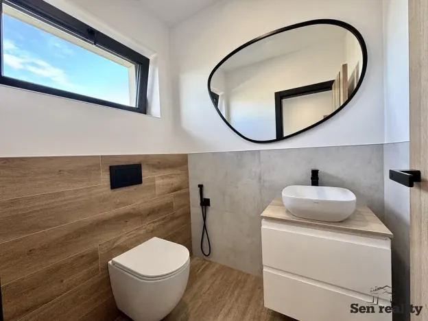 Prodej rodinného domu, Dašice, Za Barevnou, 120 m2