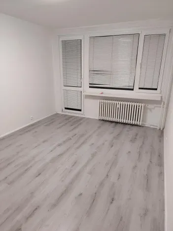 Pronájem bytu 2+1, Chomutov, 17. listopadu, 62 m2