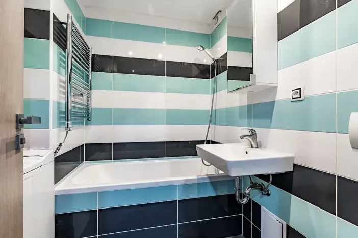 Pronájem bytu 1+1, Chomutov, Grégrova, 42 m2