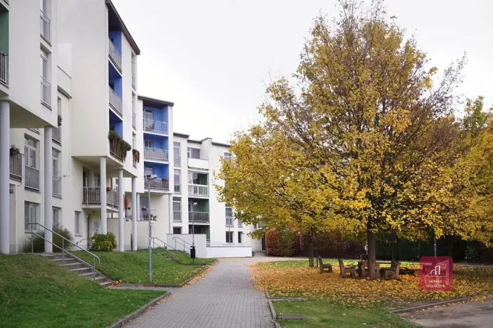 Pronájem bytu 2+kk, Rousínov, Zahradní, 57 m2