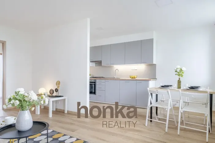 Prodej bytu 4+kk, Praha - Petrovice, Morseova, 96 m2